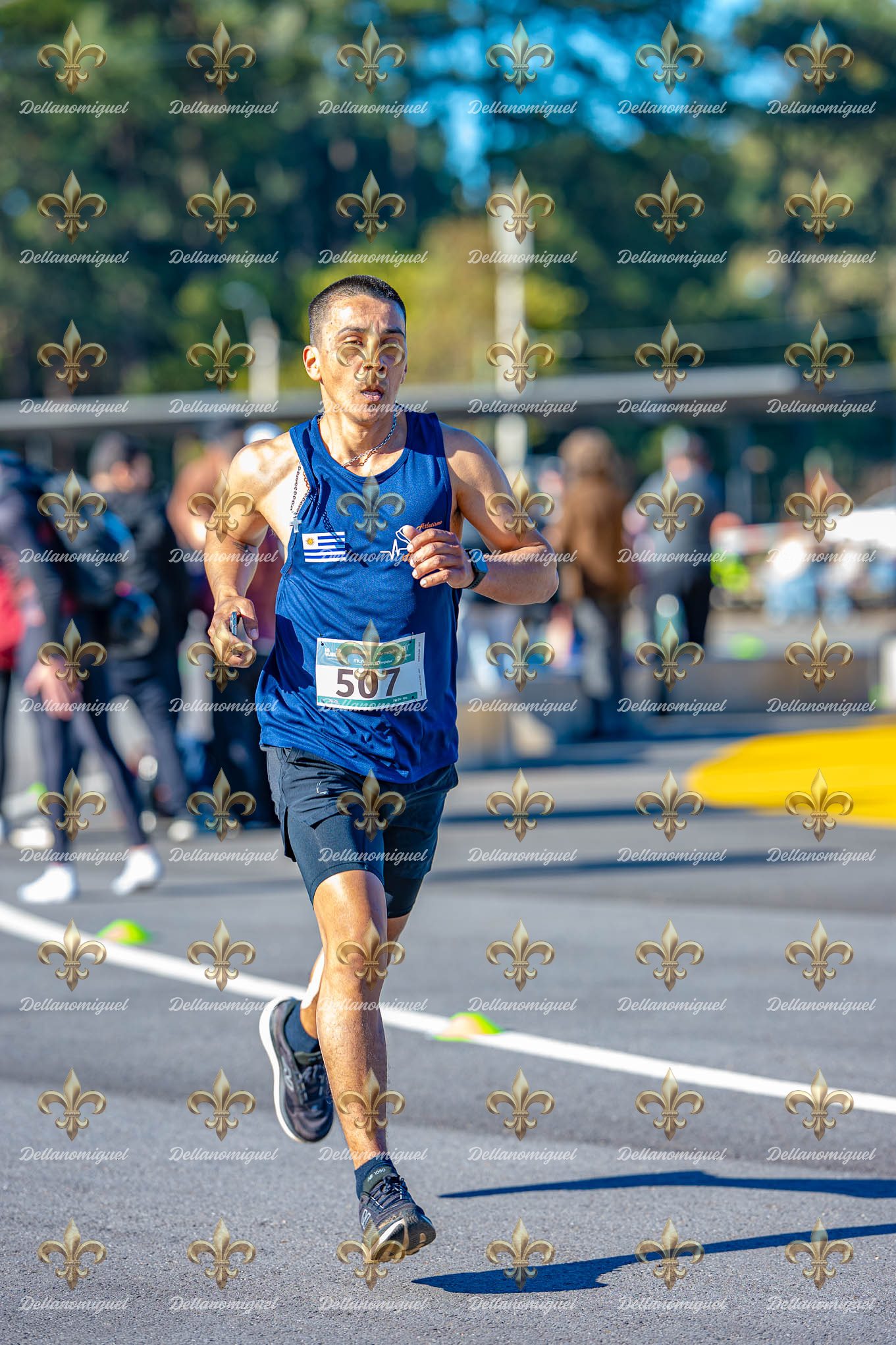 LA VUELTA RUNNING