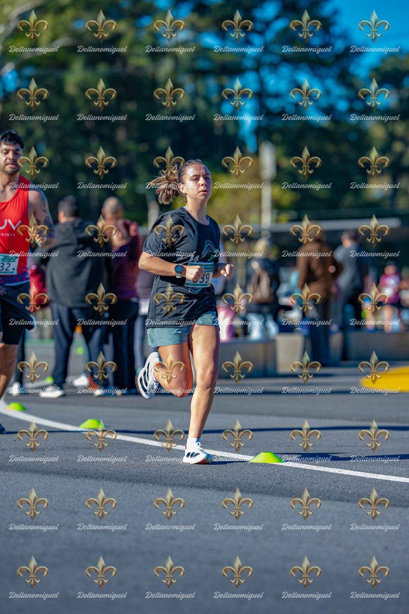 LA VUELTA RUNNING