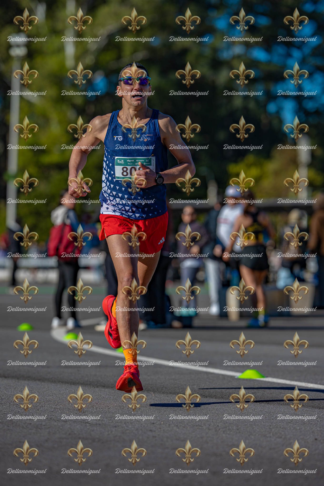 LA VUELTA RUNNING