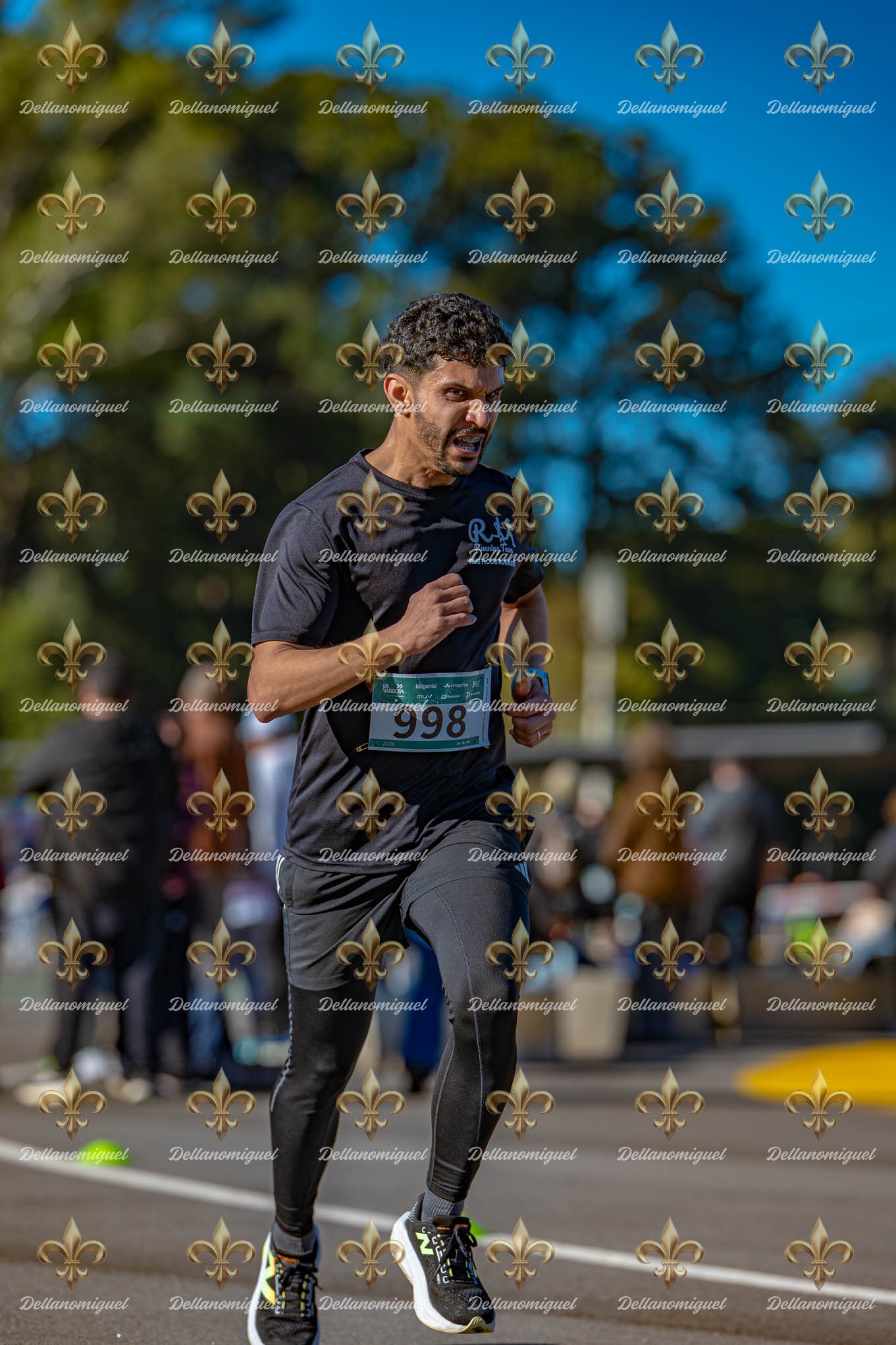 LA VUELTA RUNNING
