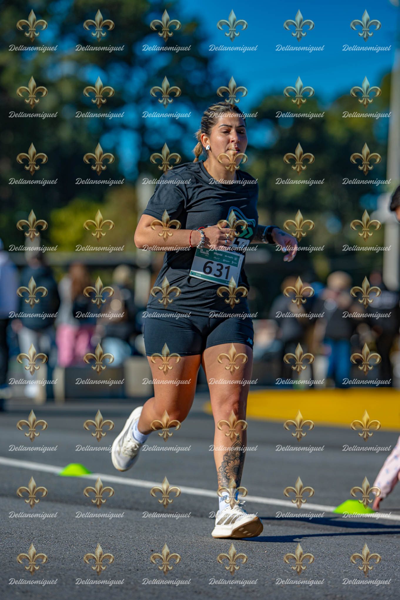 LA VUELTA RUNNING