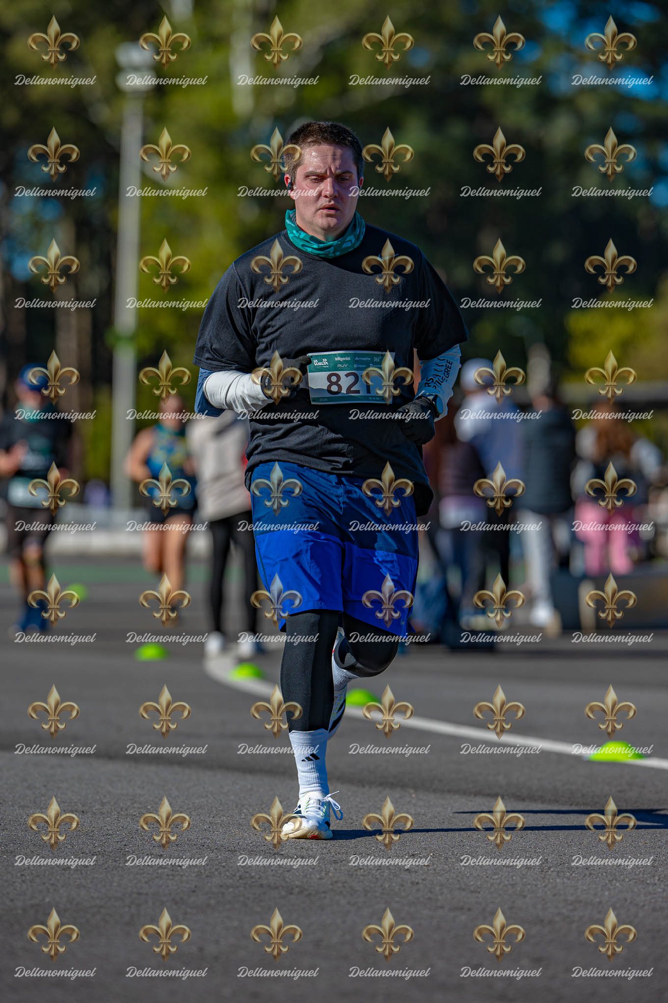 LA VUELTA RUNNING