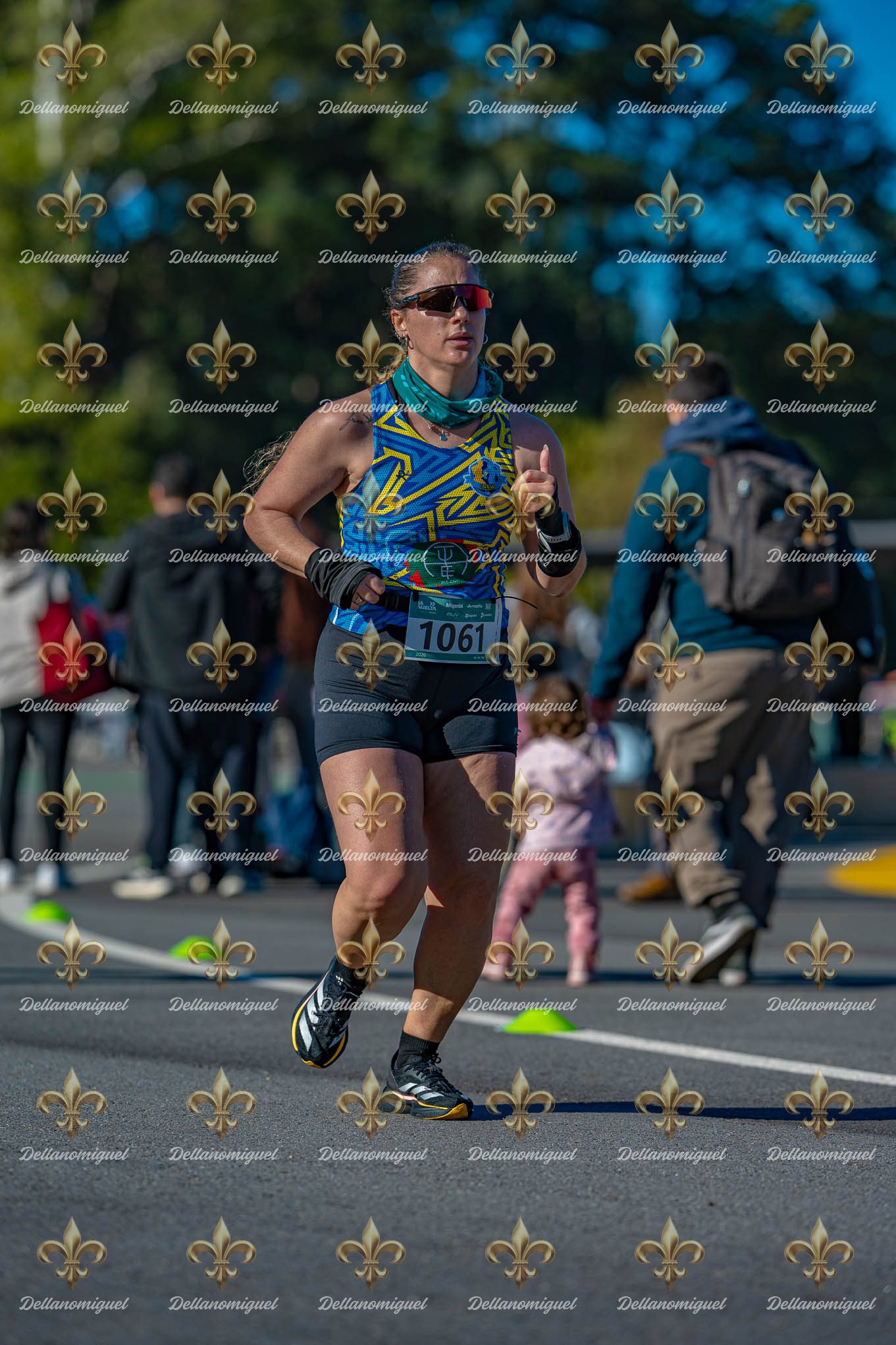 LA VUELTA RUNNING