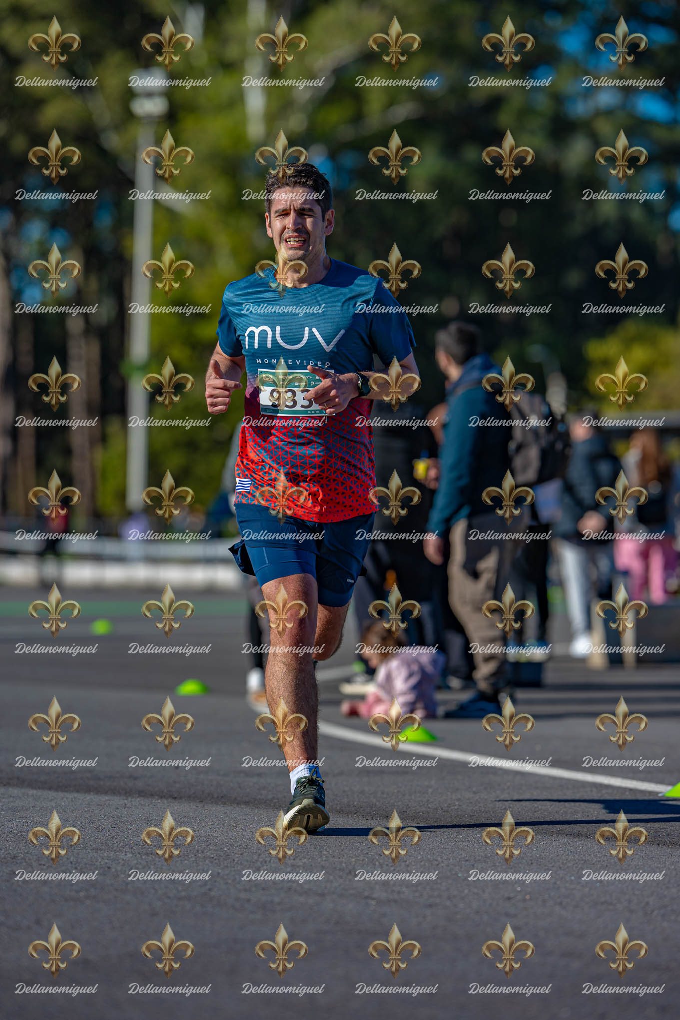 LA VUELTA RUNNING