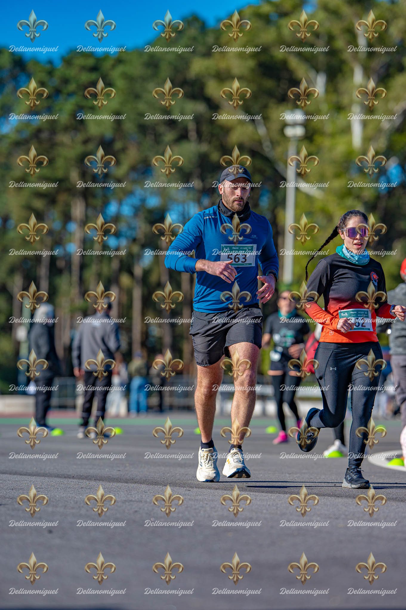 LA VUELTA RUNNING