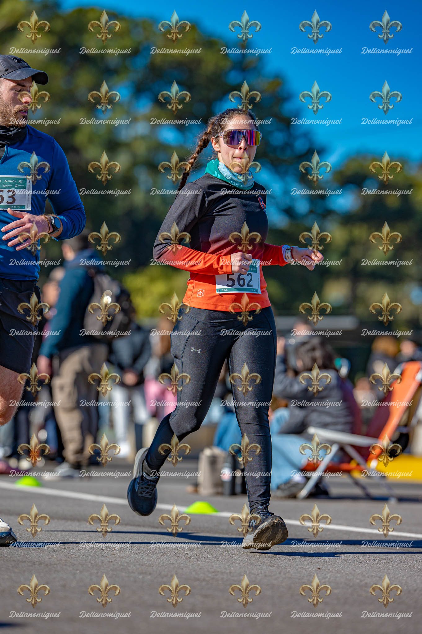 LA VUELTA RUNNING