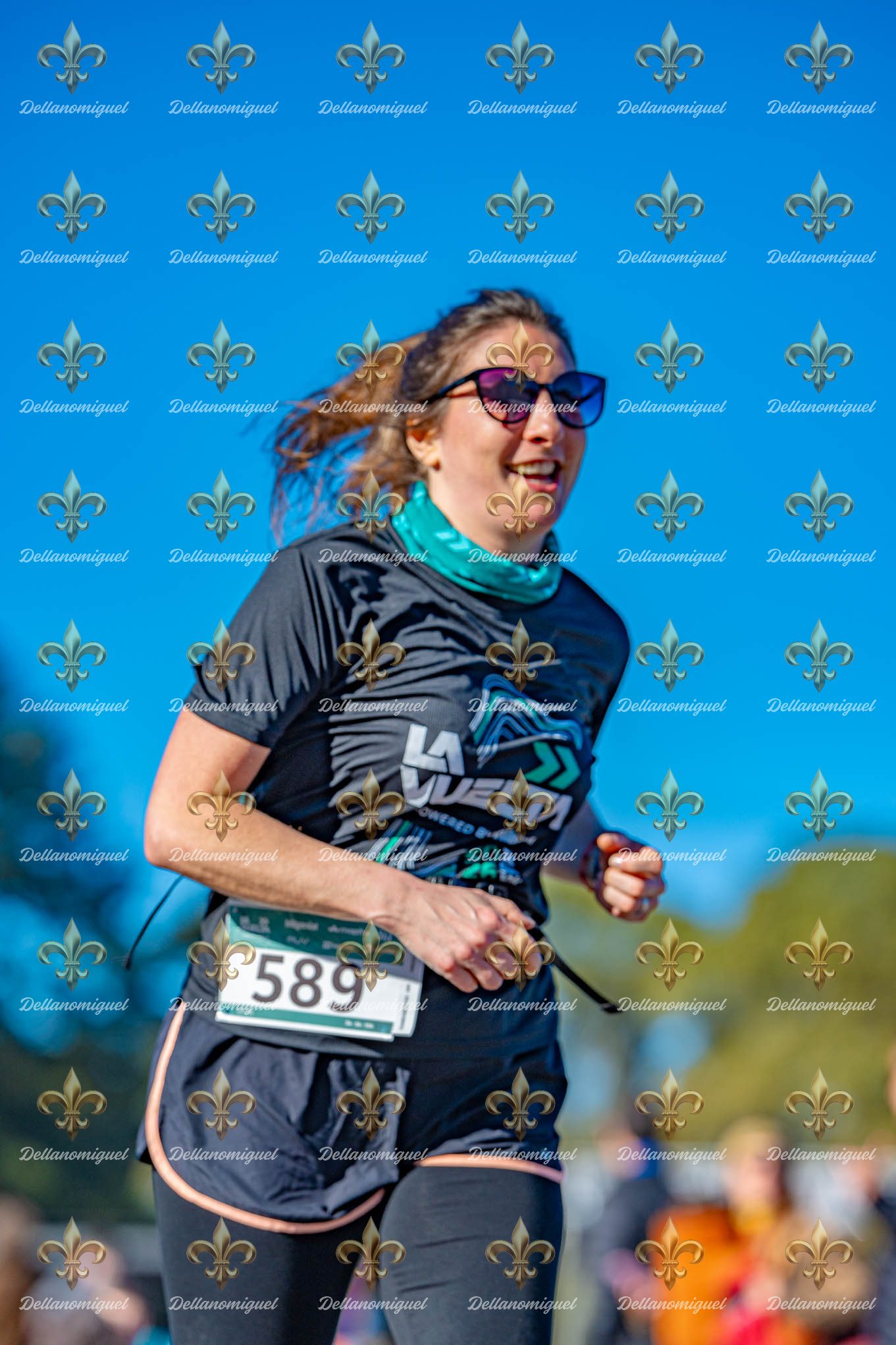 LA VUELTA RUNNING