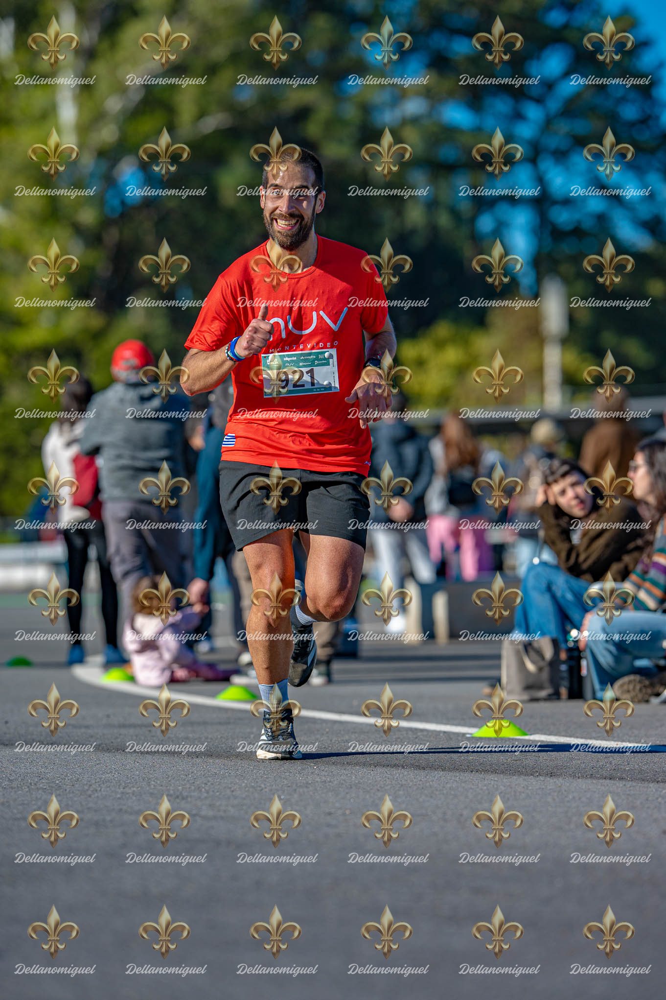 LA VUELTA RUNNING