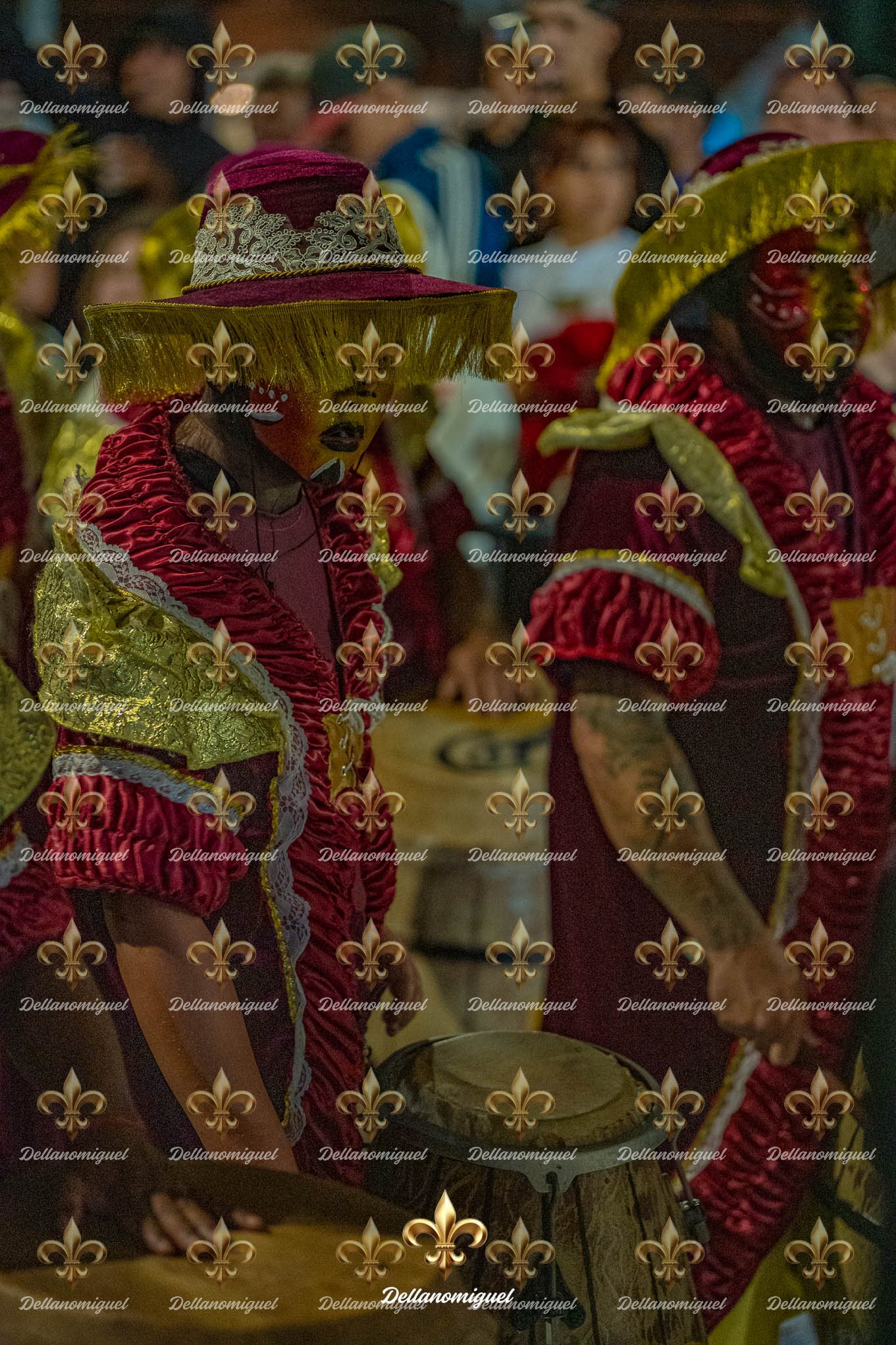 LONJAS EN  LA  COSTA